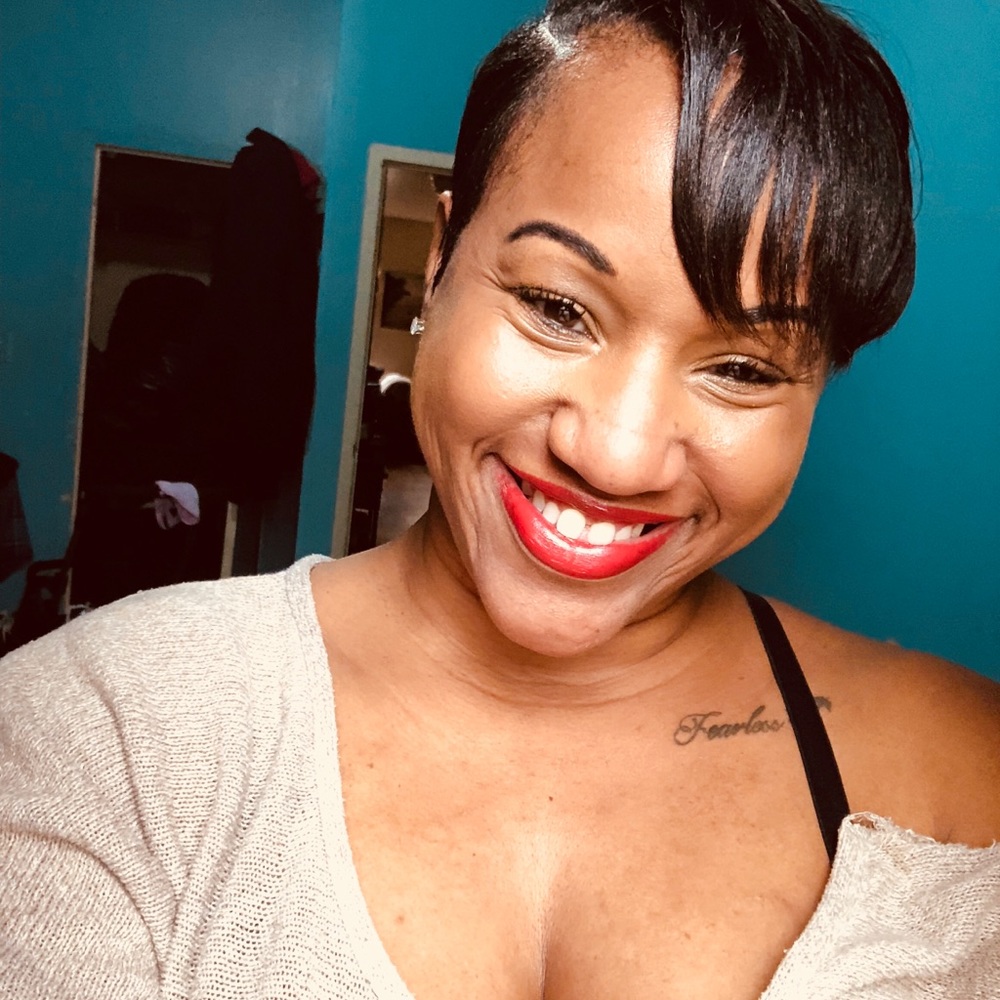 Meet your Posher, Tiffany
